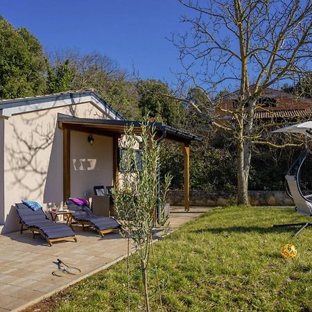 Modean In Pula - Haus Fuer 2-3 Personen Villa Екстериор снимка