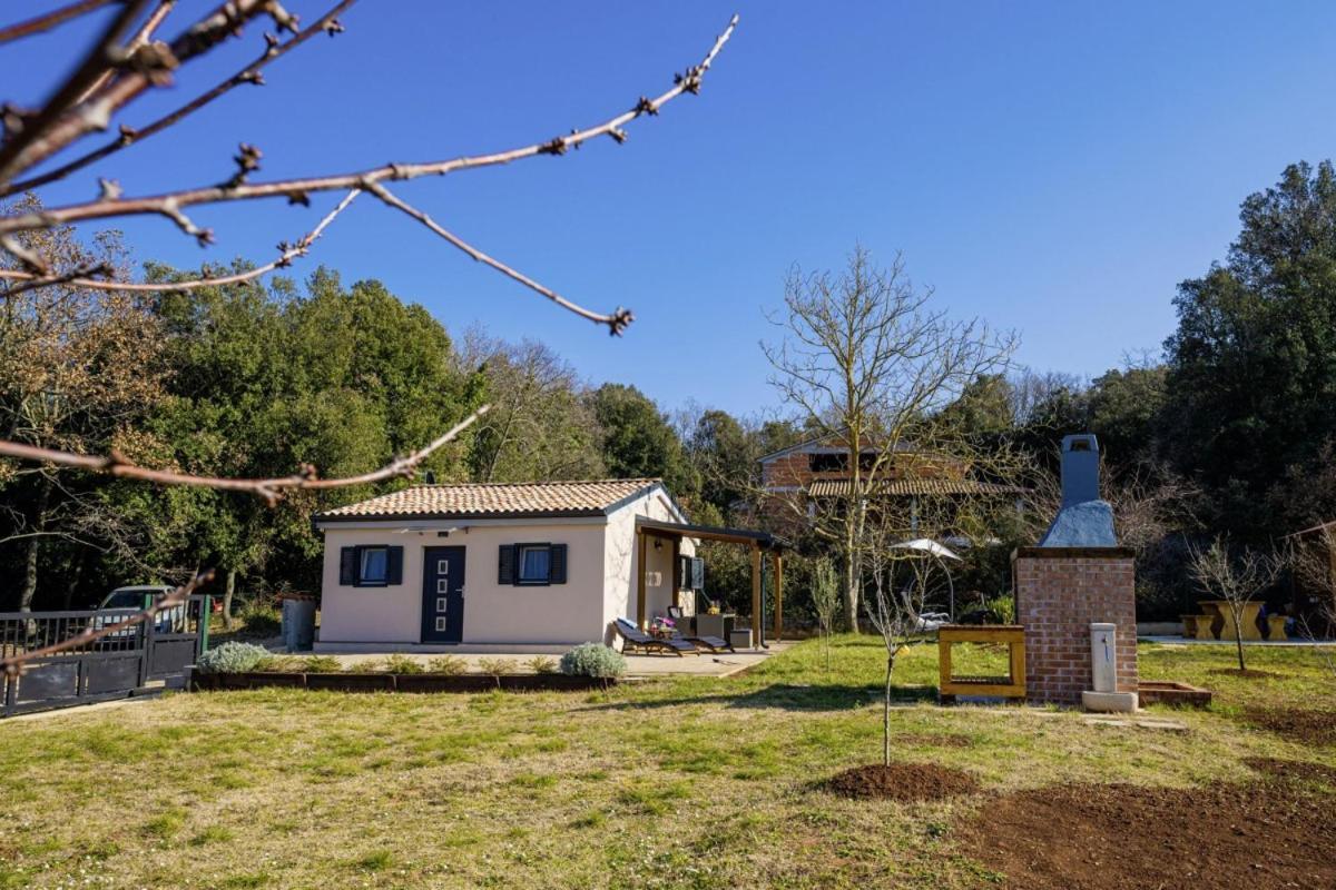 Modean In Pula - Haus Fuer 2-3 Personen Villa Екстериор снимка